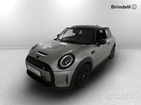 Usata Mini Cooper SE Classic 74 kW (101 CV) 2023 Melting silver Utilitaria