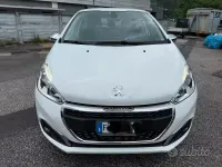 Usata Peugeot 208 2017 Bianco Utilitaria