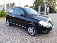 Usata Lancia Ypsilon 75 CV (55 kW) 2008 Nero Utilitaria