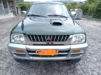 Usata Mitsubishi L 87 CV (63 kW) 2000 Verde Station wagon