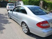 Usata Mercedes CLK220 Elegance 150 CV (110 kW) 2007 Argento Coupé