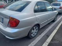 Usata Hyundai Accent 2003 Grigio Berlina