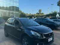 Usata Peugeot 2008 Active 82 CV (60 kW) 2017 Nero SUV