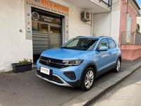 Usata VW T-Cross Life 95 CV (69 kW) 2024 Blu SUV