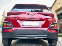 Usata Hyundai Kona 120 CV (88 kW) 2019 Rosso SUV
