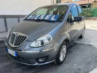Usata Lancia Musa 95 CV (69 kW) 2012 Grigio Monovolume