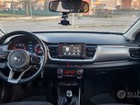 Usata Kia Stonic Style 110 CV (80 kW) 2017 Bianco SUV