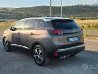 Usata Peugeot 3008 Allure 131 CV (96 kW) 2022 Grigio SUV