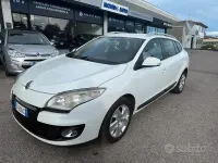Usata Renault Mégane GrandTour 110 CV (80 kW) 2012 Bianco Station wagon