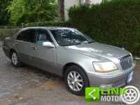 Usata Toyota Crown 294 CV (216 kW) 1999 Argento Berlina