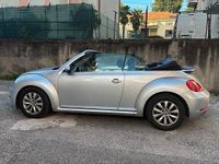 Usata VW Beetle Cabriolet 105 CV (77 kW) 2015 Grigio Cabrio