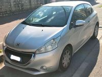 Begagnad Peugeot 208 Allure 82 HK (60 kW) 2012 Grå Halvkombi