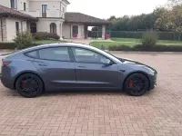 Usata Tesla Model 3 Performance 155 kW (211 CV) 2019 Grigio Berlina
