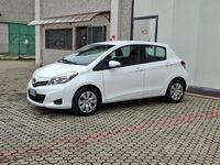 Usata Toyota Yaris Lounge 69 CV (50 kW) 2014 Bianco Utilitaria
