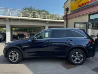 Usata Mercedes GLC300 Business 194 CV (142 kW) 2022 Blu/azzurro SUV