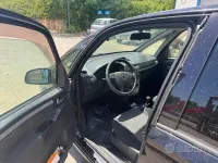 Usata Opel Meriva 101 CV (74 kW) 2005 Nero Monovolume
