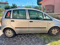 Usata Fiat Idea 95 CV (69 kW) 2004 Grigio Monovolume