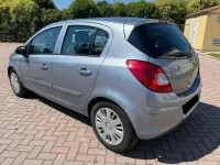 Usata Opel Corsa Cosmo 80 CV (58 kW) 2007 Blu Utilitaria