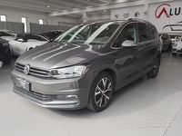 Usata VW Touran Executive 150 CV (110 kW) 2020 Grigio Monovolume