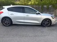 Usata Ford Focus ST-Line 120 CV (88 kW) 2021 Grigio Berlina