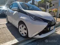 Brugt Toyota Aygo 69 HK (50 kW) 2018 Hvid Hatchback