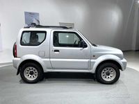 Usata Suzuki Jimny 86 CV (63 kW) 2002 Grigio SUV