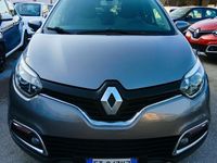 Usata Renault Captur 90 CV (66 kW) 2013 Grigio SUV