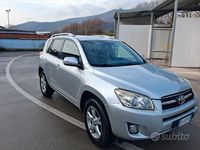 Usata Toyota RAV4 150 CV (110 kW) 2009 Grigio SUV
