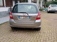 Usata Honda Jazz 78 CV (57 kW) 2005 Grigio Utilitaria