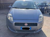 Usata Fiat Grande Punto Dynamic 90 CV (66 kW) 2009 Grigio Utilitaria