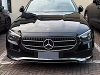 Usata Mercedes E200 194 CV (142 kW) 2022 Nero Station wagon