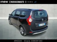 Usata Dacia Lodgy Stepway 116 CV (85 kW) 2022 Nero Monovolume