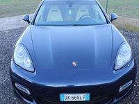 Usata Porsche Panamera Turbo 500 CV (367 kW) 2009 Yachting blue metallic Berlina