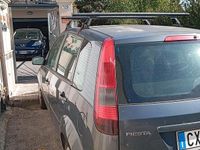 Usata Ford Fiesta 75 CV (55 kW) 2005 Grigio Utilitaria