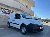 Usata Renault Kangoo 86 CV (63 kW) 2008 Bianco Monovolume