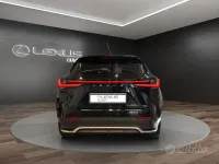 Usata Lexus NX450h+ Sport Line 309 CV (227 kW) 2023 Black met SUV