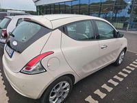 Usata Lancia Ypsilon Gold 69 CV (50 kW) 2017 Utilitaria
