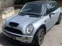 Usata Mini ONE 90 CV (66 kW) 2003 Argento Utilitaria