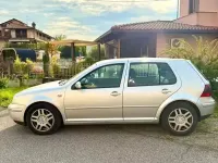 Usata VW Golf IV 130 CV (95 kW) 2002 Berlina