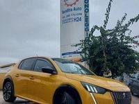 Usata Peugeot 208 GT-line 101 CV (74 kW) 2020 Giallo Utilitaria