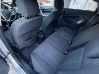 Usata Ford Fiesta 97 CV (71 kW) 2010 Grigio Berlina