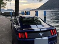Usata Ford Mustang Fastback 304 CV (223 kW) 2016 Blu Coupé