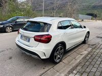 Usata Mercedes GLA200 Premium 136 CV (100 kW) 2018 Bianco SUV