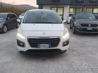 Usata Peugeot 3008 115 CV (84 kW) 2014 Bianco Station wagon