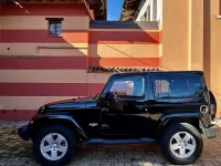 Usata Jeep Wrangler Sahara 200 CV (147 kW) 2011 Nero SUV