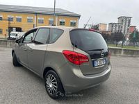 Usata Opel Meriva 120 CV (88 kW) 2013 Bronze Monovolume