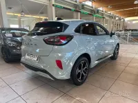 Nuova Ford Puma ST-Line 125 CV (91 kW) 2026 Grigio pastello SUV