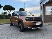 Nuova Fiat Grande Panda La Prima 110 CV (80 kW) 2025 Marrone Utilitaria