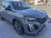Usata Peugeot 2008 Active 102 CV (75 kW) 2023 SUV