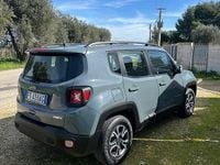 Occasion Jeep Renegade 120 ch (88 kW) 2018 Gris SUV